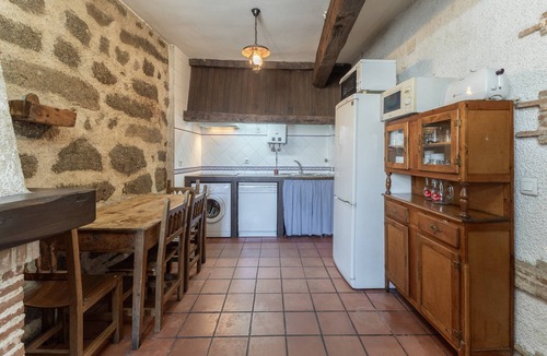 Navaluenga House | Casa Rural La Bodega de Gredos – Mountain Views in Navaluenga