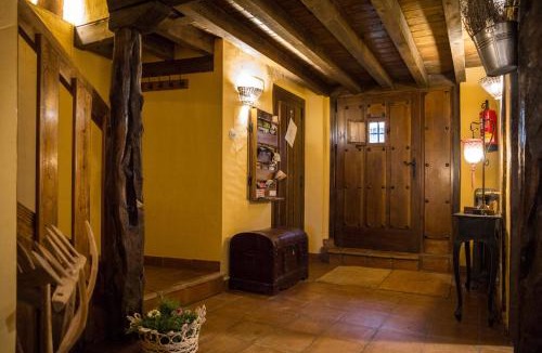 Valdeavellano de Ucero House | Casa Triskel