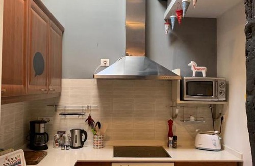 Bilbao Old Town Apartment | Cathedral Corner