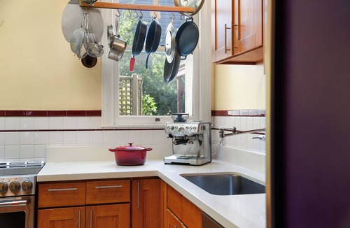 North of the Panhandle House | Centrally located historic house, parking