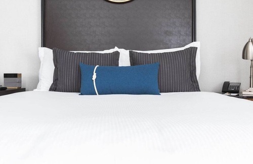 South Beach Hotel | Centrally Located Hotel w/Scenic Views & Free Breakfast | 1 Mile to Oracle Park