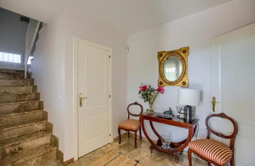 Aranjuez House | Chalet con Piscina en Aranjuez