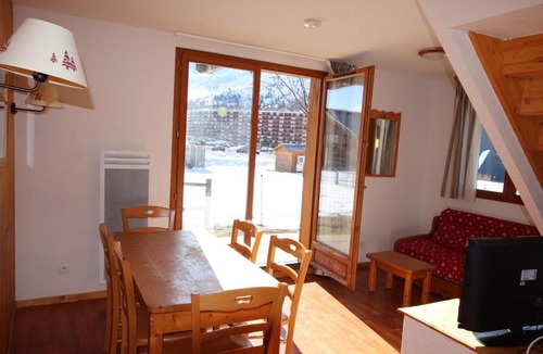 Saint-Etienne-en-Devoluy Ski Chalet | Chalet Le Dévoluy, 3 pièces, 6 personnes - FR-1-504-501