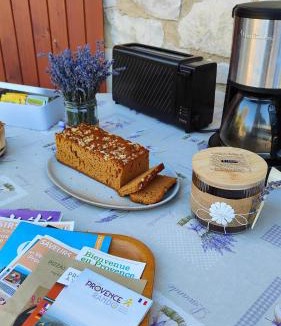 Montbrun-les-Bains Bed & Breakfast | Chambres d'hôtes, Les Hauts de Montbrun