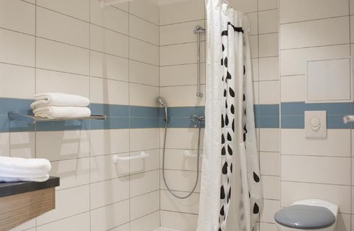 La Couronne Hotel | Chambres de la Bastide des Joncas
