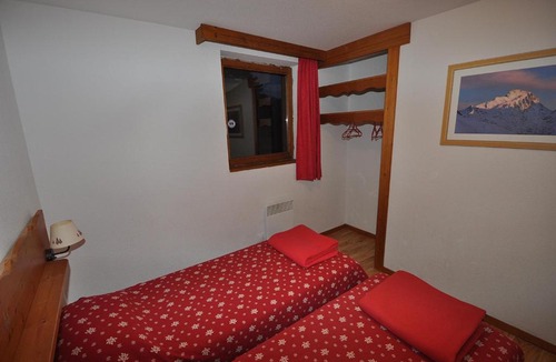 Chamrousse Apartment | Chamrousse 1700 face au Taillefer - T4 pour 6 personnes