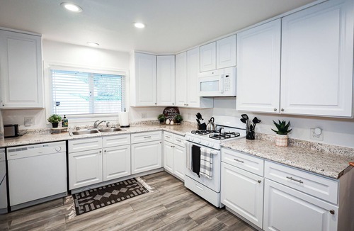 Sacramento House | Charming 3BR/2BA West Sac Retreat w/Large Fenced Backyard