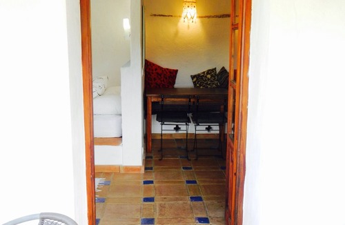 Benalauria Apartment | Charming Studio - Estación De Cortes De La Frontera, close to Ronda