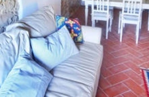 Castagneto Carducci Apartment | Charming flat with sea view garden