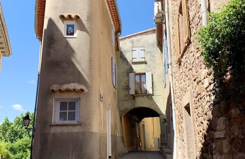Pierrefeu-du-Var House | Charming house in a Provencal village 20 minutes from the beach