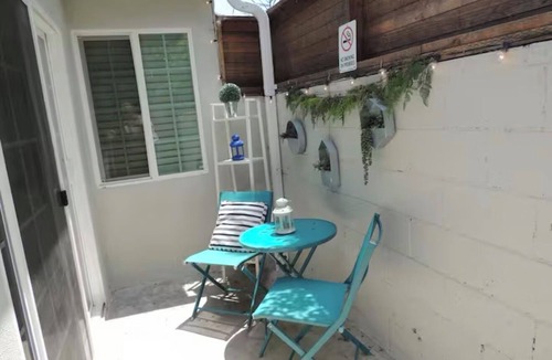 Magnolia Park House | Charming house in Burbank