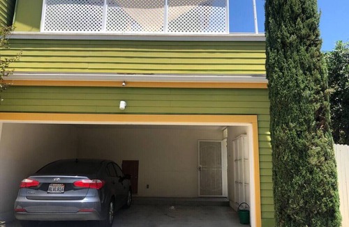 South Park Apartment | Charming Junipera One Bdrm in great location! (B)