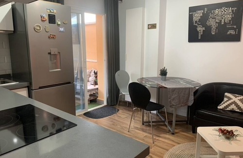 Cartama Apartment | Charming studio with beautiful views - 20 minutes from the center of Málaga