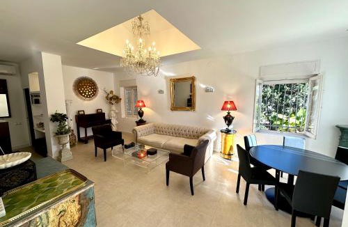 Coveta Fuma Villa | Charming Villa next to the Playa Muchavista Alicante
