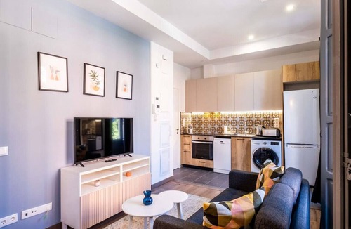 Morvedre Apartment | Classy Studio Apartment with Unique Design