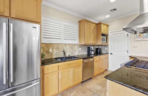Oceano House | Coastal Haven w/Large Rooftop Deck & Beach Access 🏖️