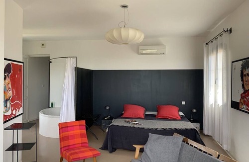 Methamis House | Cocoon room at Metafort