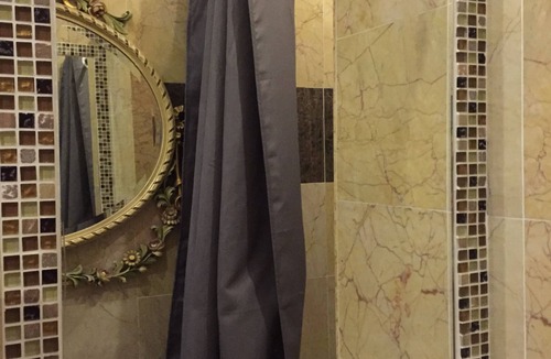 Thiers Bed & Breakfast | Cocooning labeled 3 Flowers https:/lacocooning.fr