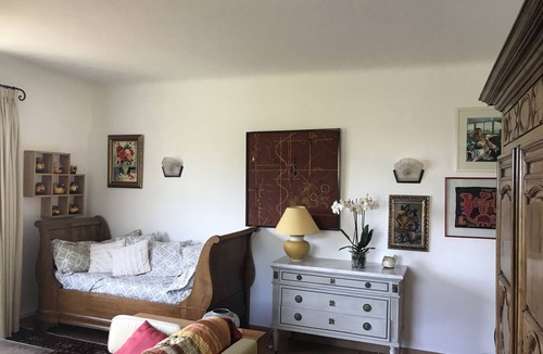 Grasse House | Comfortable house with enclosed garden and pool