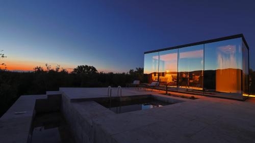 Hontanar House | CORK VALLEY - Pet Friendly & Only Adults