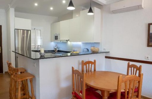 Nerja City Centre Apartment | CORONADO 4 MENYBER