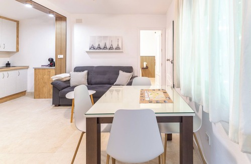 Arenas de San Pedro Cottage | Cottage 'El Castañar De Ceubia' with Mountain View, Private Terrace and Private Garden