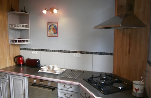 Chateauneuf-du-Rhone House | Cottage 'Gîte Harmony' with Private Pool, Wi-Fi and Air Conditioning