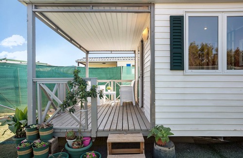 El Palmar House | Cottage 'Linda Casita' with Private Terrace, Wi-Fi and Air Conditioning