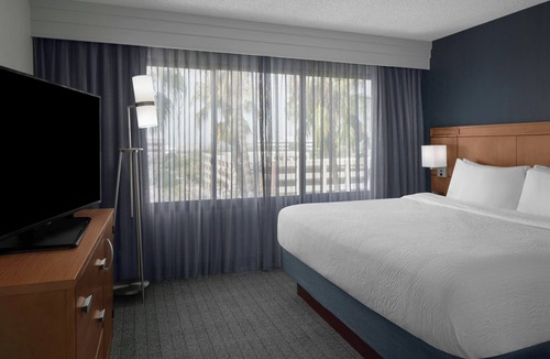 Cypress Hotel | Courtyard by Marriott Cypress Anaheim/Orange County