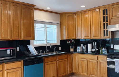East Pasadena House | Cozy & Clean 2-bedroom house in marvelous Pasadena with HVAC