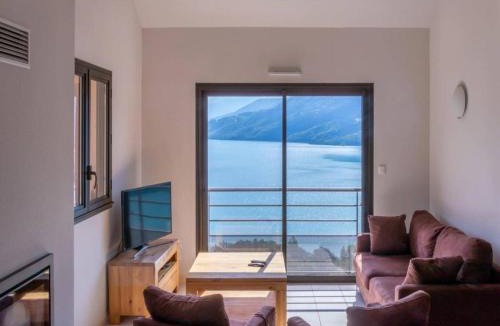 Chorges Apartment | Cozy Group Stay with a Fireplace