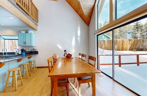 Upper Kingsbury House | Cozy home with spacious deck, open floor plan, fireplace, nearby activities