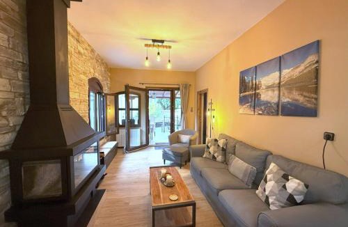 Polidrosos Villa | Cozy Nest - Polydrosos Escape