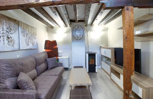 Old Town Apartment | Cuencaloft En Plaza Mayor
