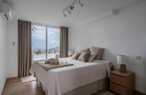 Benalmadena Villa | CYV -Villa Feliz -Panoramic views and private pool