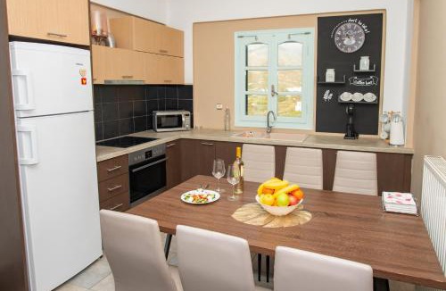 Galini Apartment | Daniel and Marina