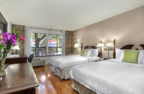 North Whisman Hotel | Days Inn & Suites by Wyndham Mountain View