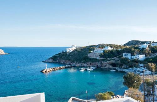 Vari Apartment | Deck2 Syros Premium Apartments