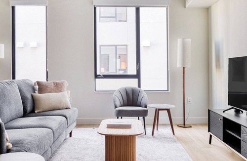 Downtown Berkeley Apartment | Deluxe Berkeley 1BR w/ W/D & Coworking, walkable to BART, by Blueground