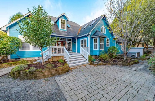 Rio Dell Apartment | Dog-friendly, riverfront home on a cliff w/river views, private hot tub.