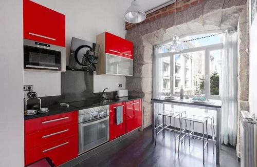 Malasana Apartment | Downtown Madrid - Gran Vía - Business Ready