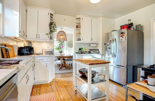 Mill Valley House | Downtown Mill Valley Vintage Home - Walk Everywhere!