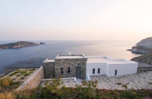 Serifos Villa | Dreamy Cycladic Luxury Summer Villa 1