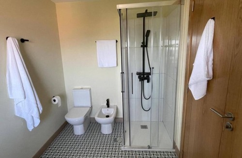 Baiona Apartment | Duplex with Shared Pool, Concheira