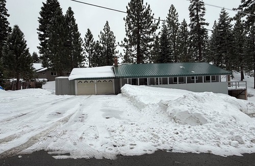 Upper Kingsbury House | Eagles Nest @ Upper Kingsbury