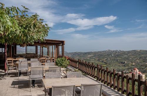 Asites Apartment | Earino