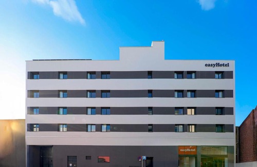 Simancas Hotel | easyHotel Madrid Alcala