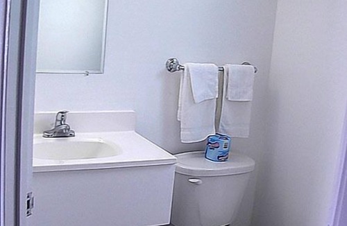 Willows Hotel | Economy Inn