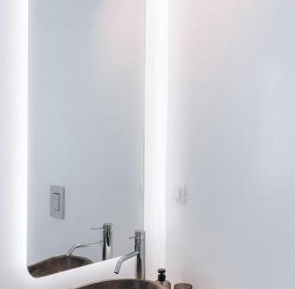 Plaka Villa | Eight Infinity Suites - Cliffside Residence -