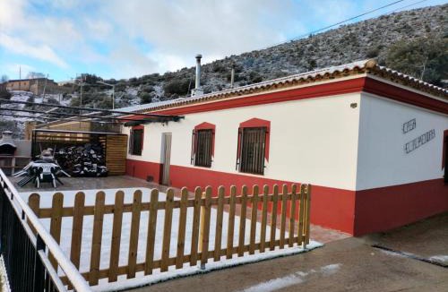 Campocamara House | El Almendro de Fuentes Nuevas